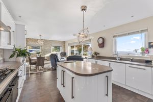 Photo 37- click for photo gallery